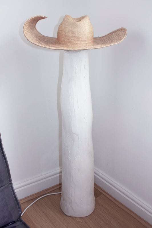 WHITE SOMBRA FLOOR LAMP