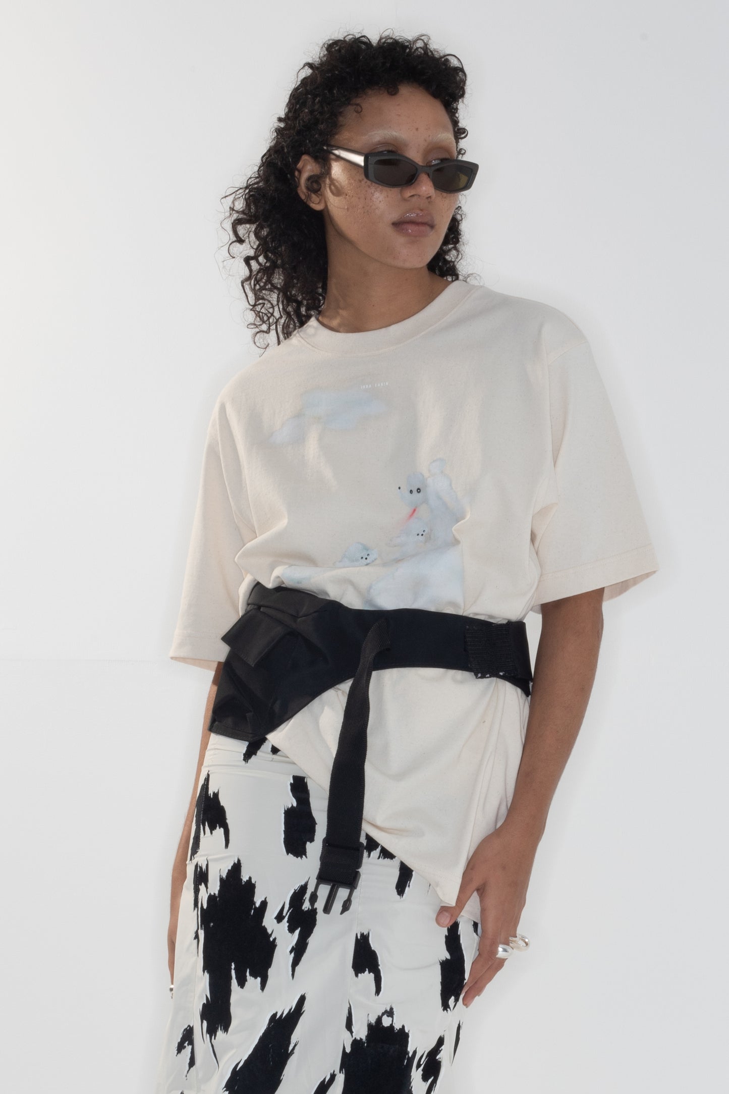 ALL DOGS TEE