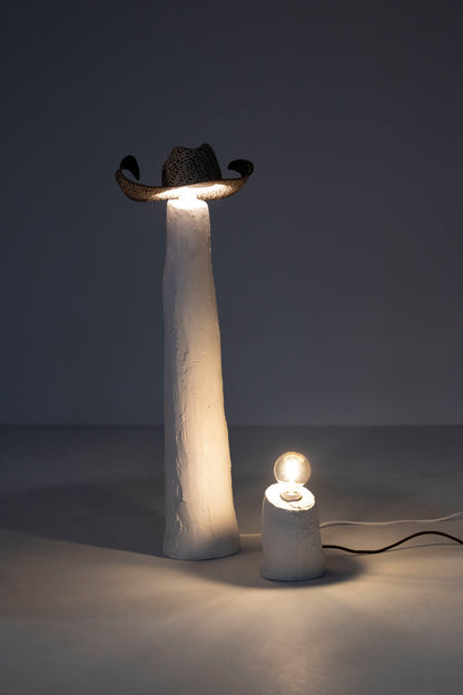 WHITE SOMBRA FLOOR LAMP